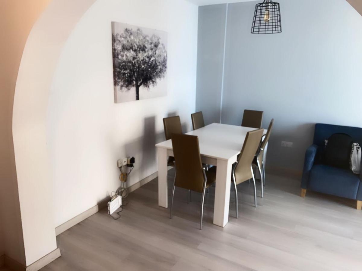 Paradise Promenade Apartment, 2Min Distance From Larnaca Marina Exterior foto